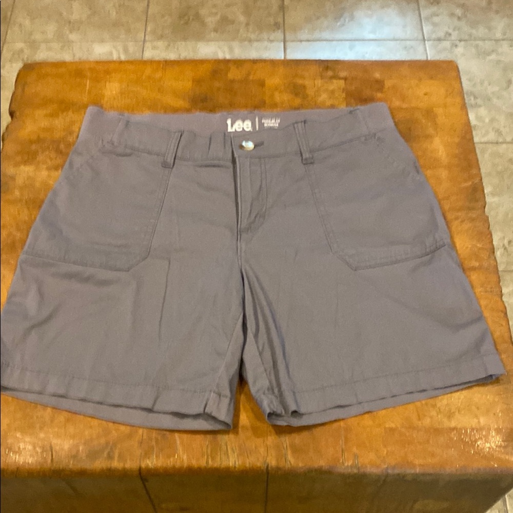Lee Women's Gray Regular Fit Bermuda Shorts